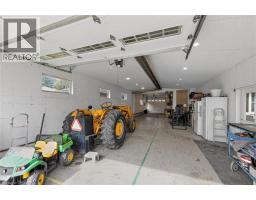 269 ROBINSON Street - 12