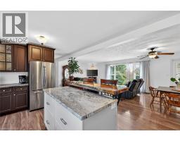 269 ROBINSON Street - 21