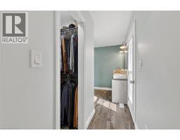 269 ROBINSON Street - 31