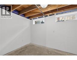 269 ROBINSON Street - 43