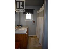 36 WOODHOUSE Avenue - 13