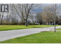 36 WOODHOUSE Avenue - 24