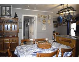 36 WOODHOUSE Avenue - 7