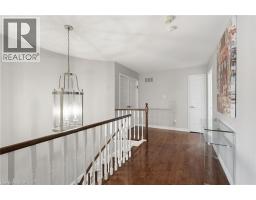 23 GOLFVIEW Crescent - 18