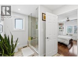 23 GOLFVIEW Crescent - 29