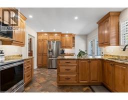 105 DALEVIEW Drive - 13