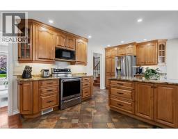 105 DALEVIEW Drive - 14