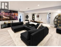 70 HALLIDAY Drive - 21
