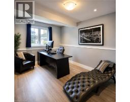 70 HALLIDAY Drive - 23