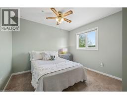 76 STIEFELMEYER Crescent - 24