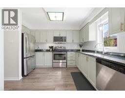 51 HARNESWORTH Crescent - 11