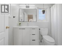 51 HARNESWORTH Crescent - 24