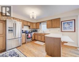 115 KNOWLES Drive - 10