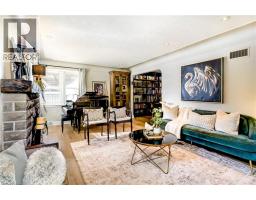 3 FALLSVIEW Road - 2