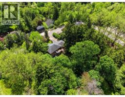 3 FALLSVIEW Road - 49