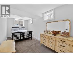 51 PARK Road S - 33