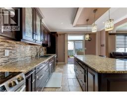 437 BEAUMONT Crescent - 11