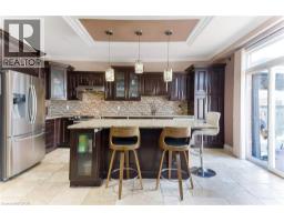 437 BEAUMONT Crescent - 13