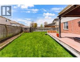 437 BEAUMONT Crescent - 42