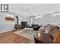 6 GLENHOLLOW Drive - 20