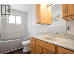 87 CHRISTOPHER Drive - 24