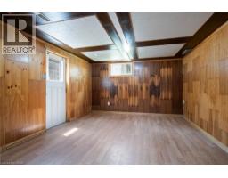 87 CHRISTOPHER Drive - 25