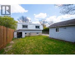 87 CHRISTOPHER Drive - 32