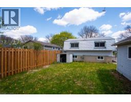 87 CHRISTOPHER Drive - 33