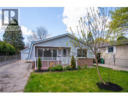 87 CHRISTOPHER Drive - 4