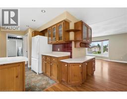 28 STRAUSS Court - 15