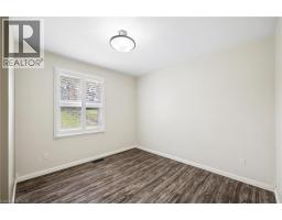28 STRAUSS Court - 27