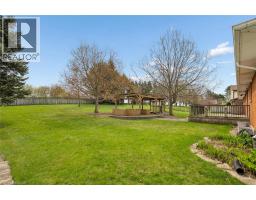 28 STRAUSS Court - 38