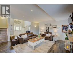 76 KENNEDY Road - 10