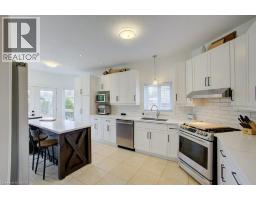 76 KENNEDY Road - 14
