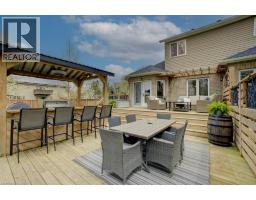 76 KENNEDY Road - 41
