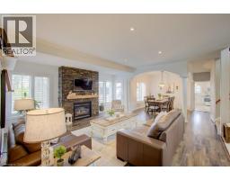 76 KENNEDY Road - 8
