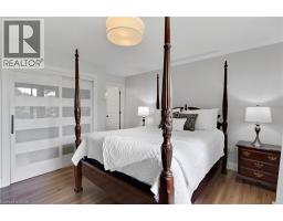 1 BLACKFRIARS Place - 27