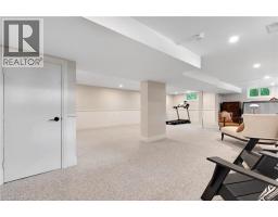 1 BLACKFRIARS Place - 32