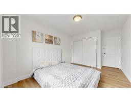 271 RICHVALE Drive S UnitNo. 56 - 20