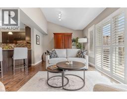 555 CHABLIS Drive UnitNo. 18 - 13