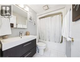 15 LARDNER Street - 20