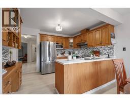 444 BURNETT Avenue - 10