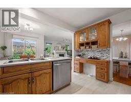 444 BURNETT Avenue - 12