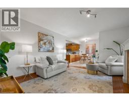 444 BURNETT Avenue - 16