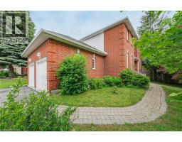444 BURNETT Avenue - 4