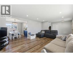 21 LENA Crescent - 8