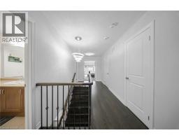 38 GLORIA Street - 32