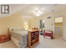 1084 W QUEEN Street W UnitNo. 8B - 29