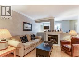1084 W QUEEN Street W UnitNo. 8B - 9
