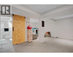 26 TELFER Court - 33